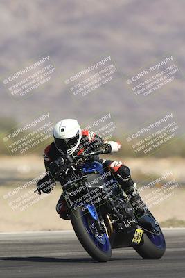 media/Oct-30-2025-Racers Edge (Thu) [[dabbdaf680]]/3-B Group/Session 2 (Turn 14)/